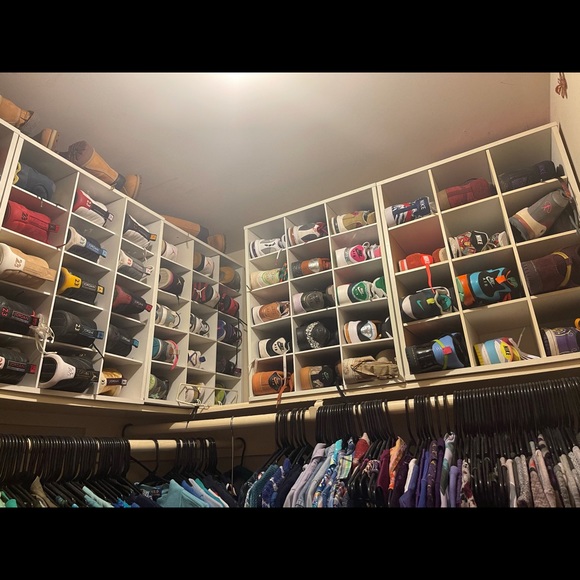 If any one has some shoes sz4 or sz6 that u think I can’t pass feel free to tag - Picture 2 of 2